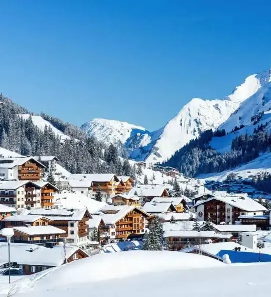 Ski resort Mayrhofen in winter