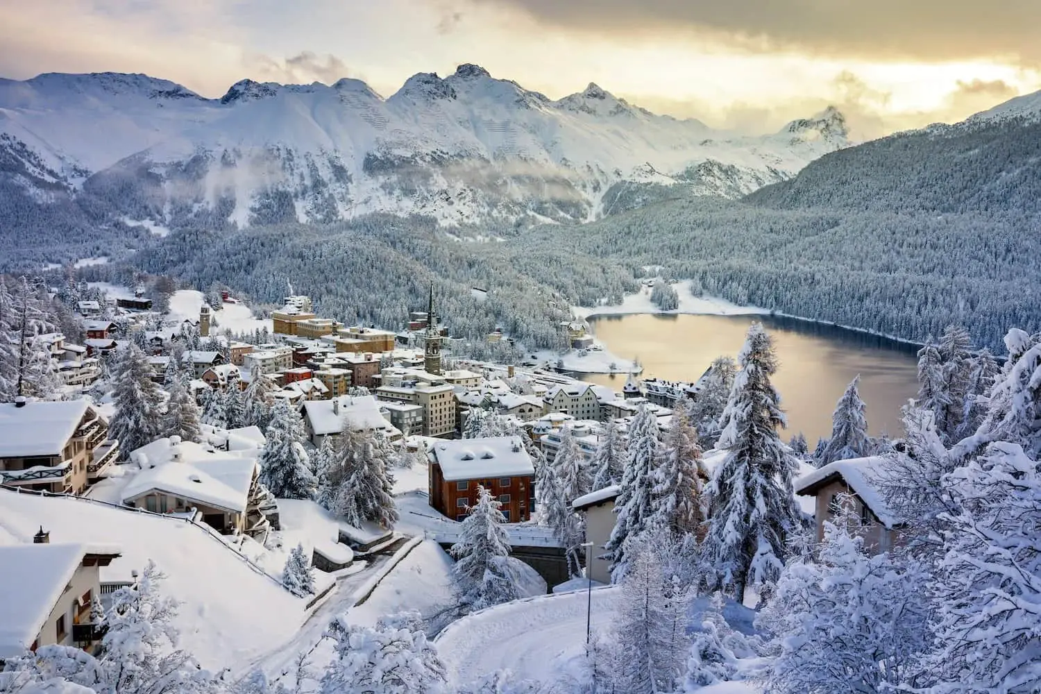 Ski lessons St. Moritz