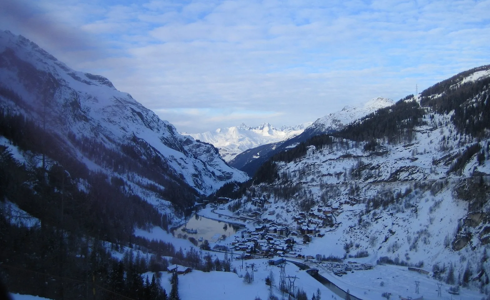 Ski lessons Tignes Les Brévières